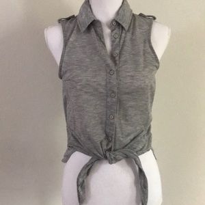 Button down sleeveless top